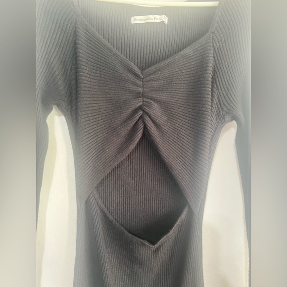 Abercrombie & Fitch Black Long Sleeve Cut-Out Dress - Picture 2 of 9